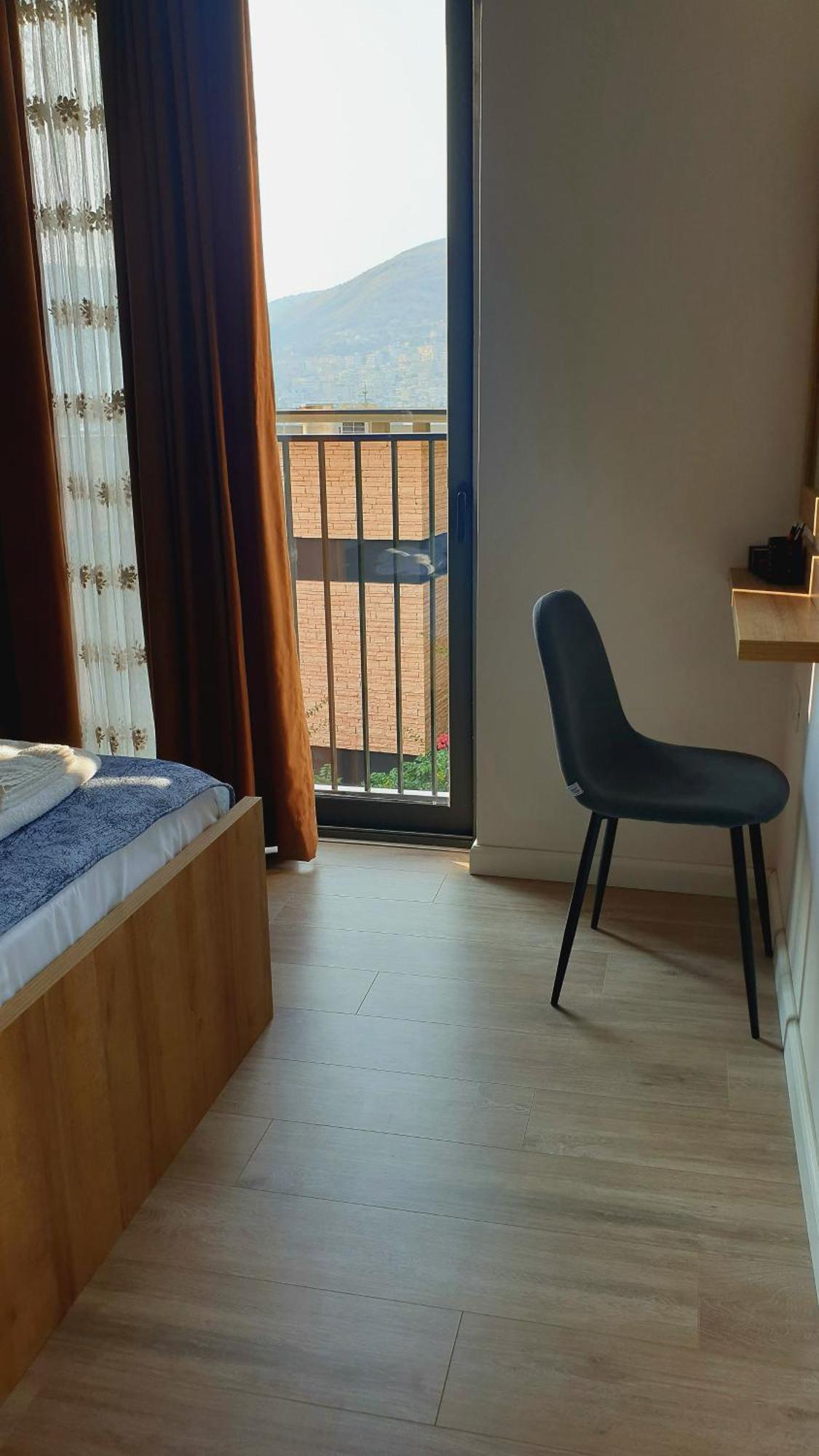 2F Saranda Apartment Kültér fotó