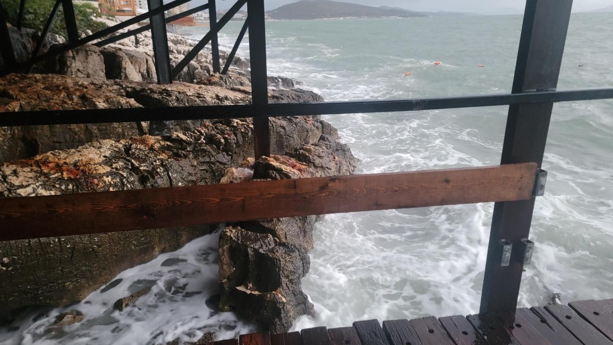 2F Saranda Apartment Kültér fotó